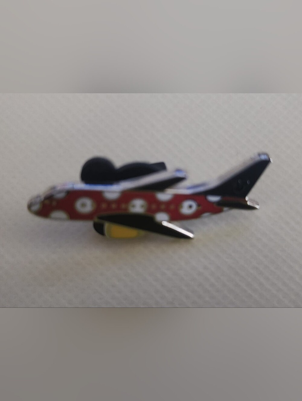 Disney Mystery Minnie Mouse Airplane Pin